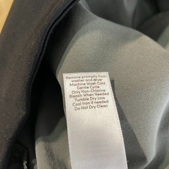 Athleta Ascender‎ Shorts Side Striped Polyester Blend Women's Size 4 - Picture 9 of 9